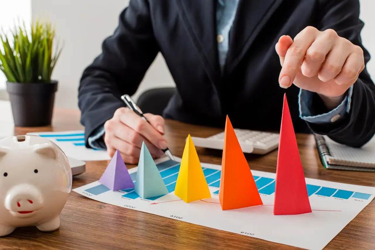 Marketing ROI Benchmarks: Which Tactics Justify Their Budget