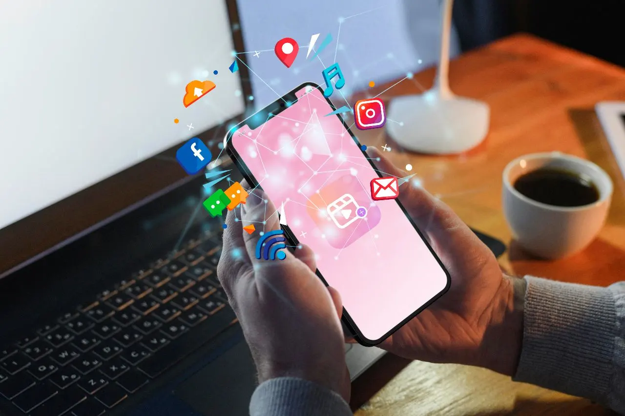 social media icons on smartphone