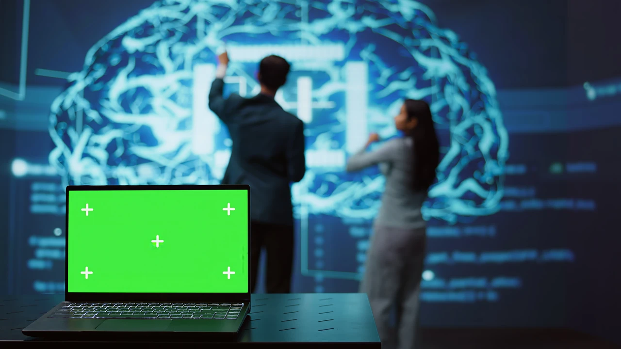 AI Answer Engines vs Google Search: What This Means for Marketing